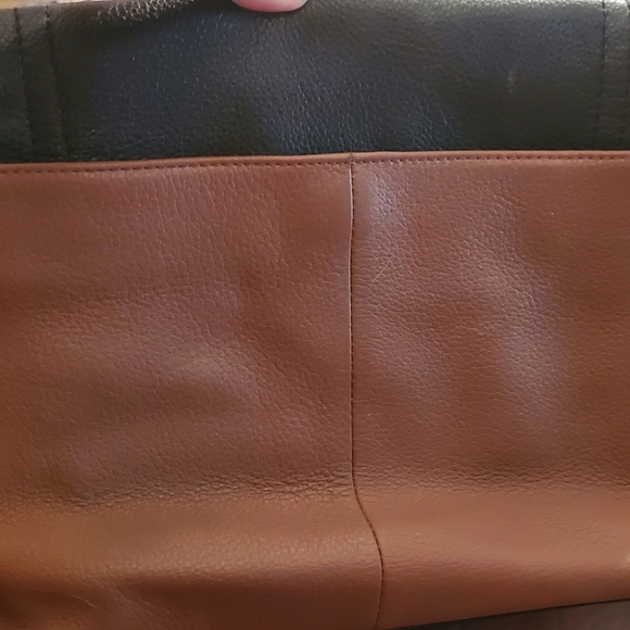 Calvin Klein pebble leather messenger - Picture 5 of 8